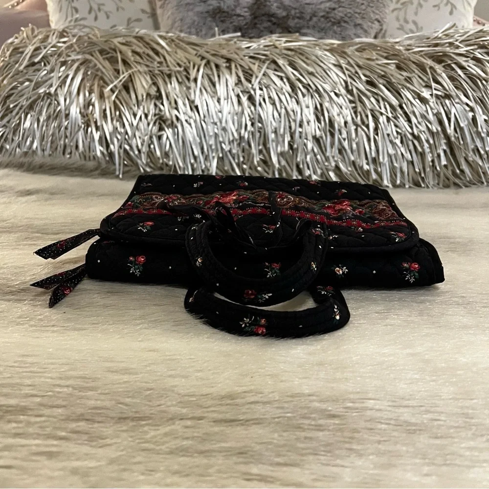 Vintage VERA BRADLEY 1997 Trifold Travel Hanging Toiletries Bag Black Red Roses - Picture 6 of 12